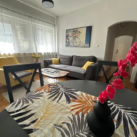 Διαμέρισμα Ira's Square 2 Bedroom Free Parking Σκόπια